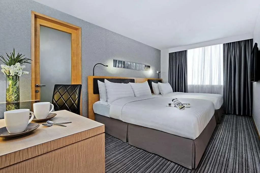 Kew Green Hotel Wanchai Hong Kong 4*,